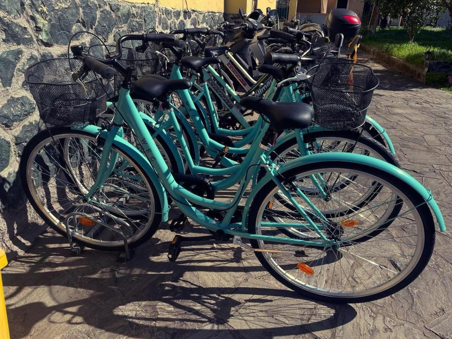 Host In Levanto - Maestrale Con Biciclette エクステリア 写真